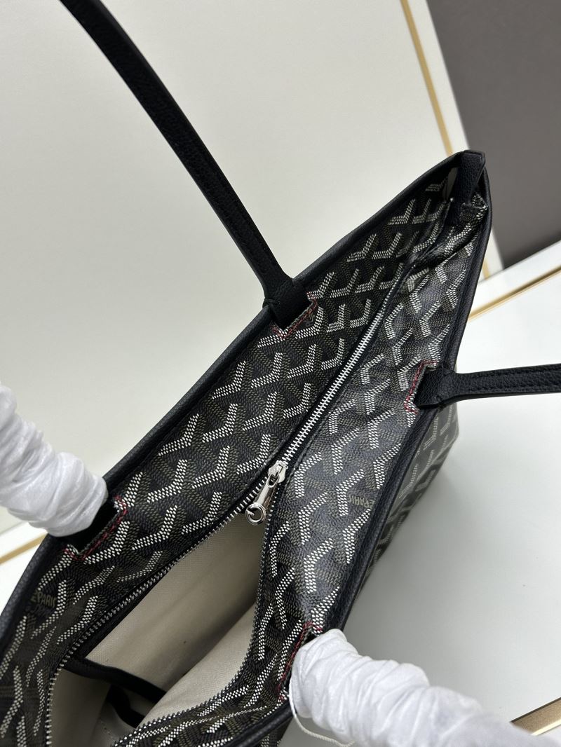 Goyard Shopping Bags